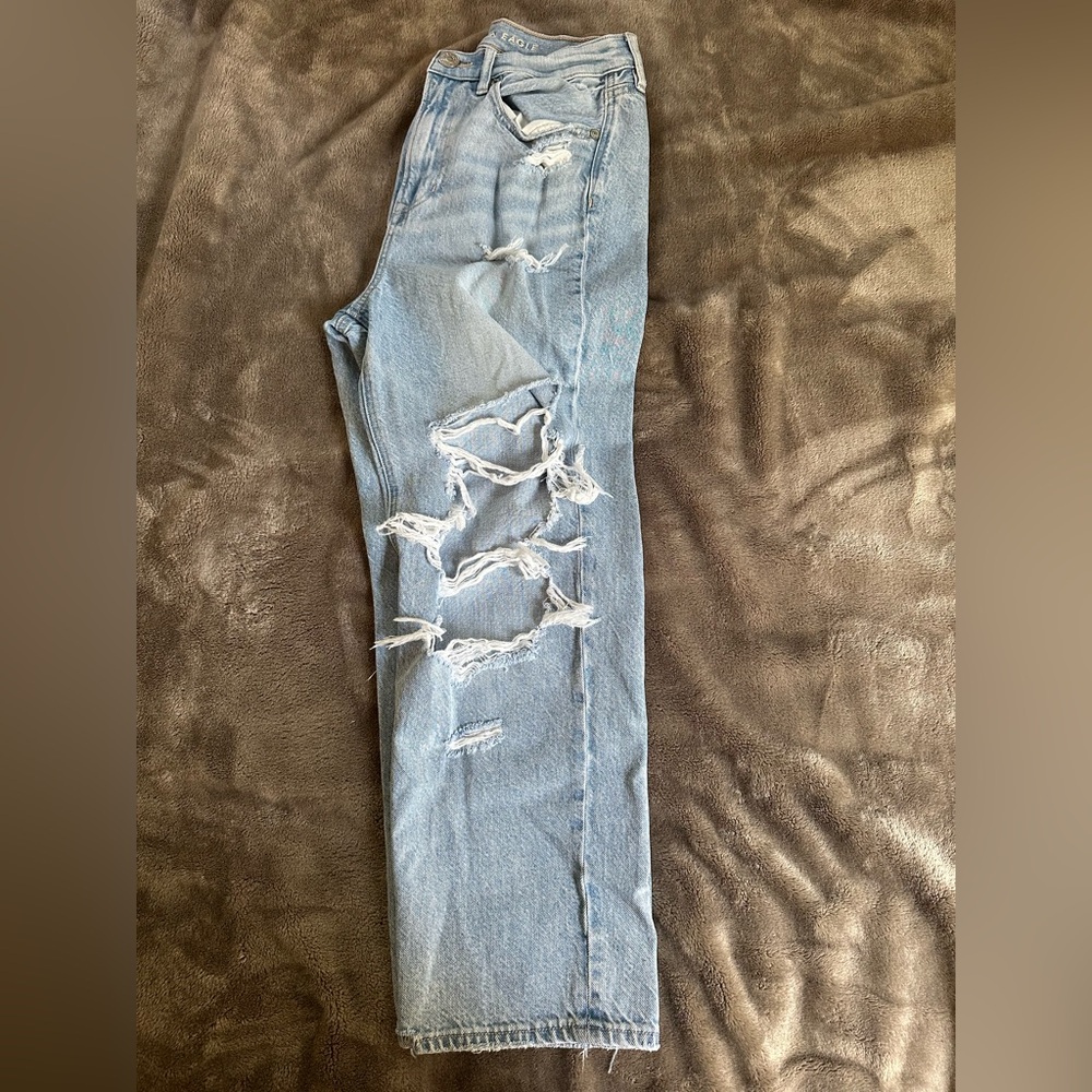 American Eagle Outfitters Highest Rise 90s boyfriend jeans